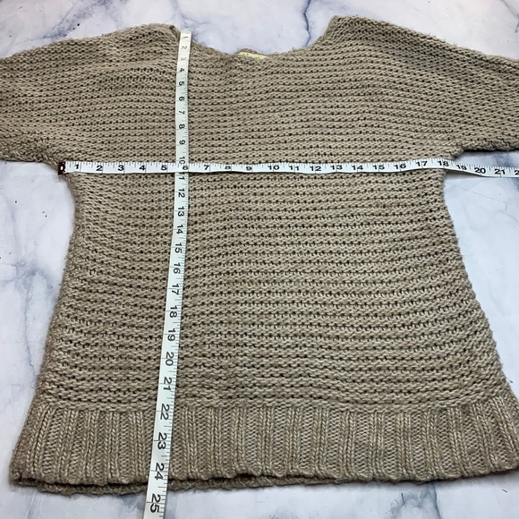 Urban Outfitters Staring at Stars Dolman Sweater - Picture 7 of 8